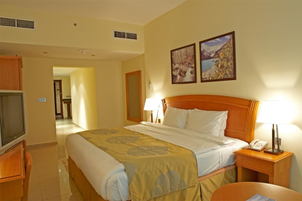 Golden Tulip Hotel Apartments (Szardża)